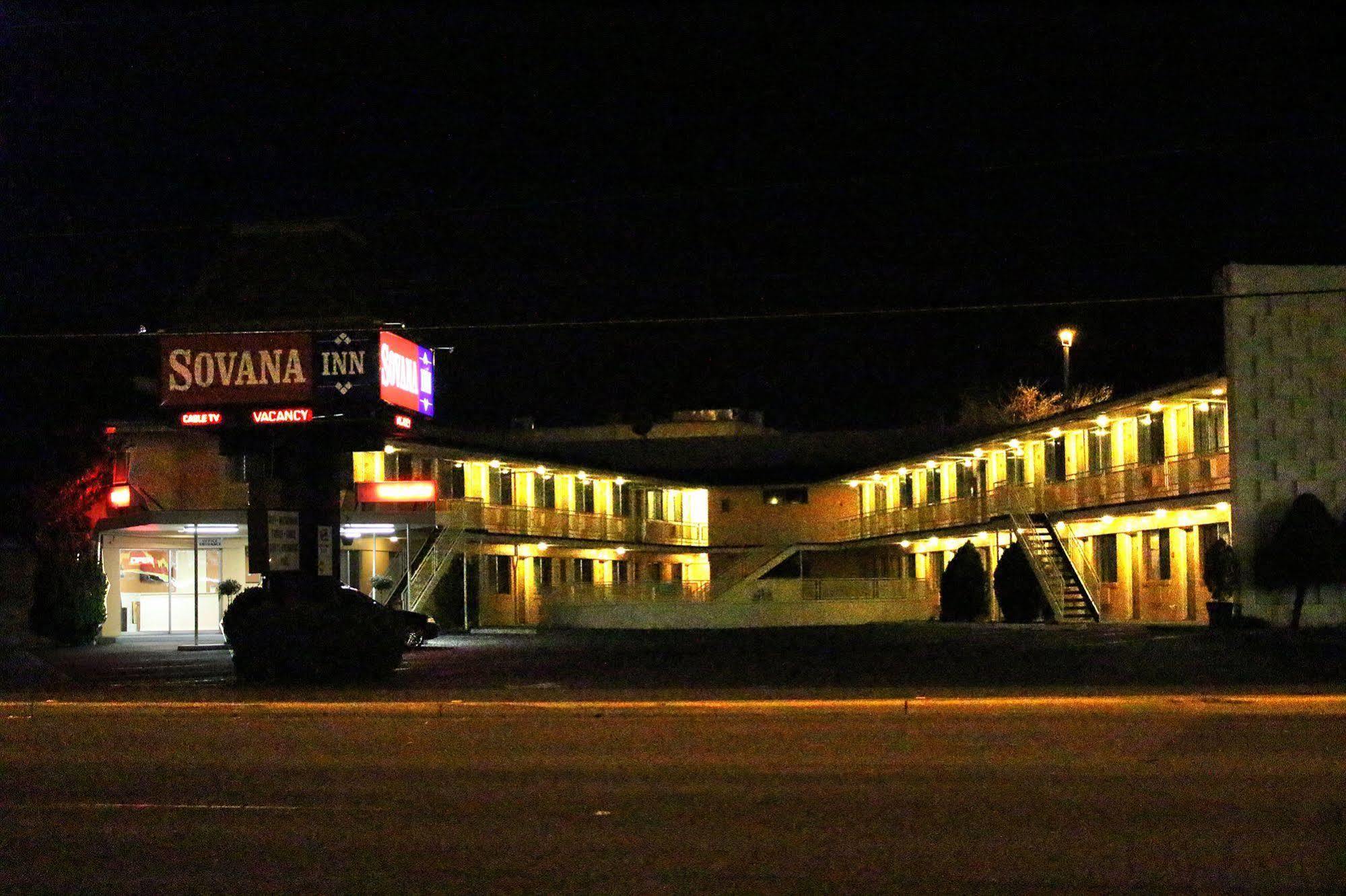 Sovana Inn Medford Exterior foto